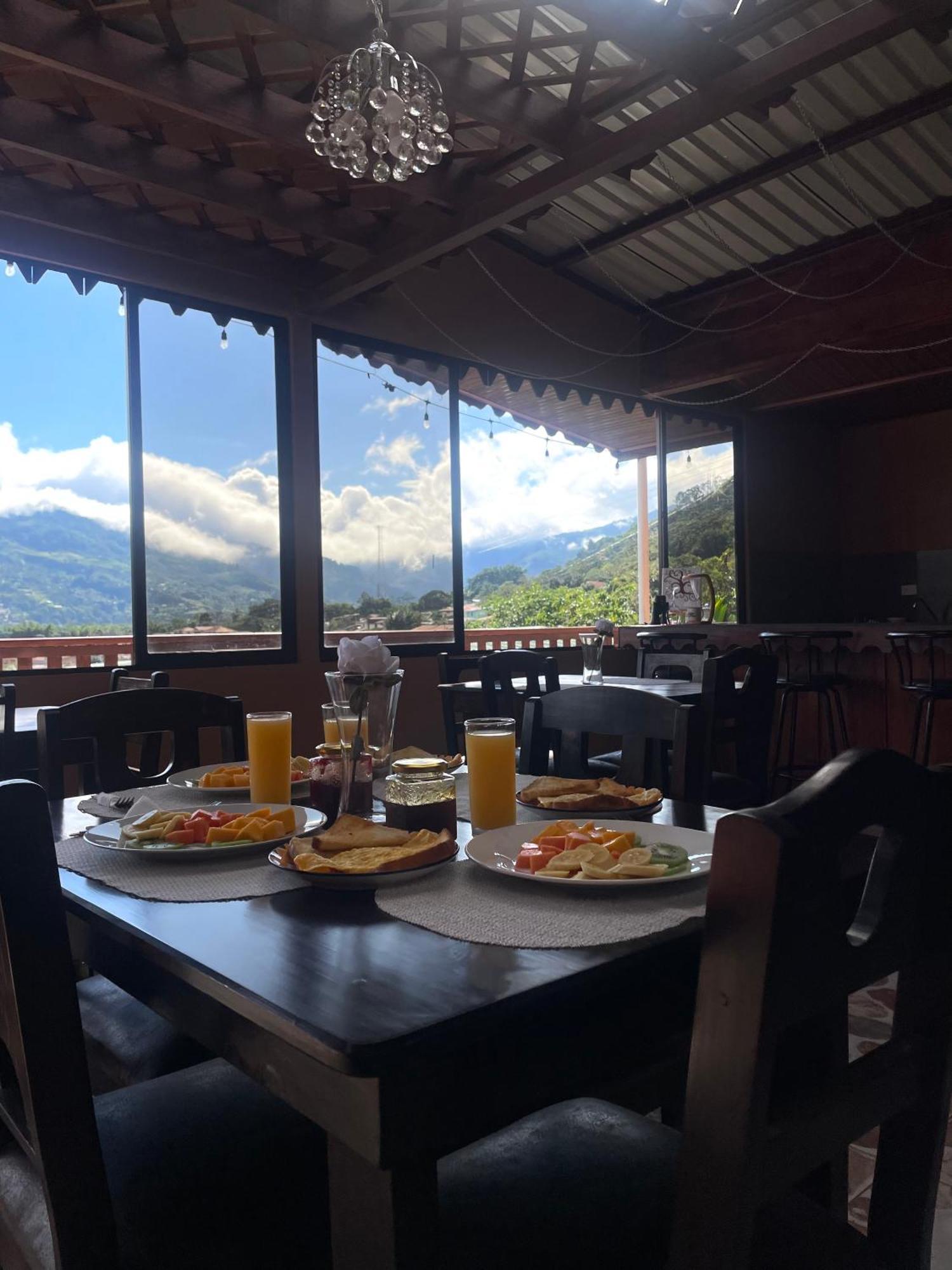 Dreams Lodge Orosi 迦太基 外观 照片